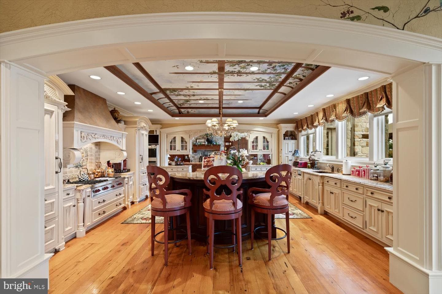 300 River Bend Drive photo 34