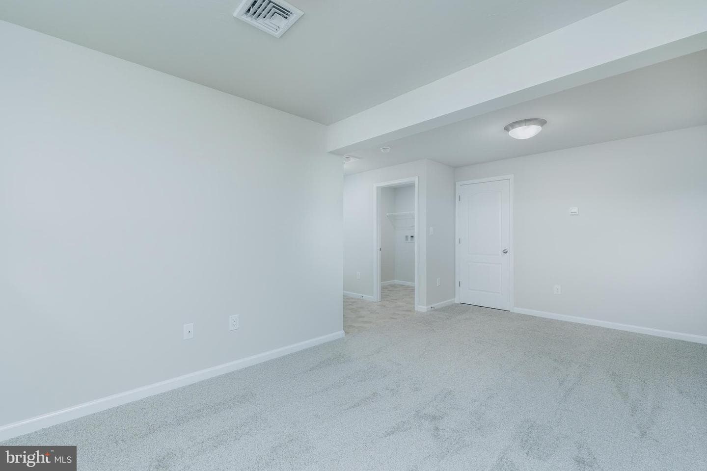 12 Cheltenham Lane photo 39