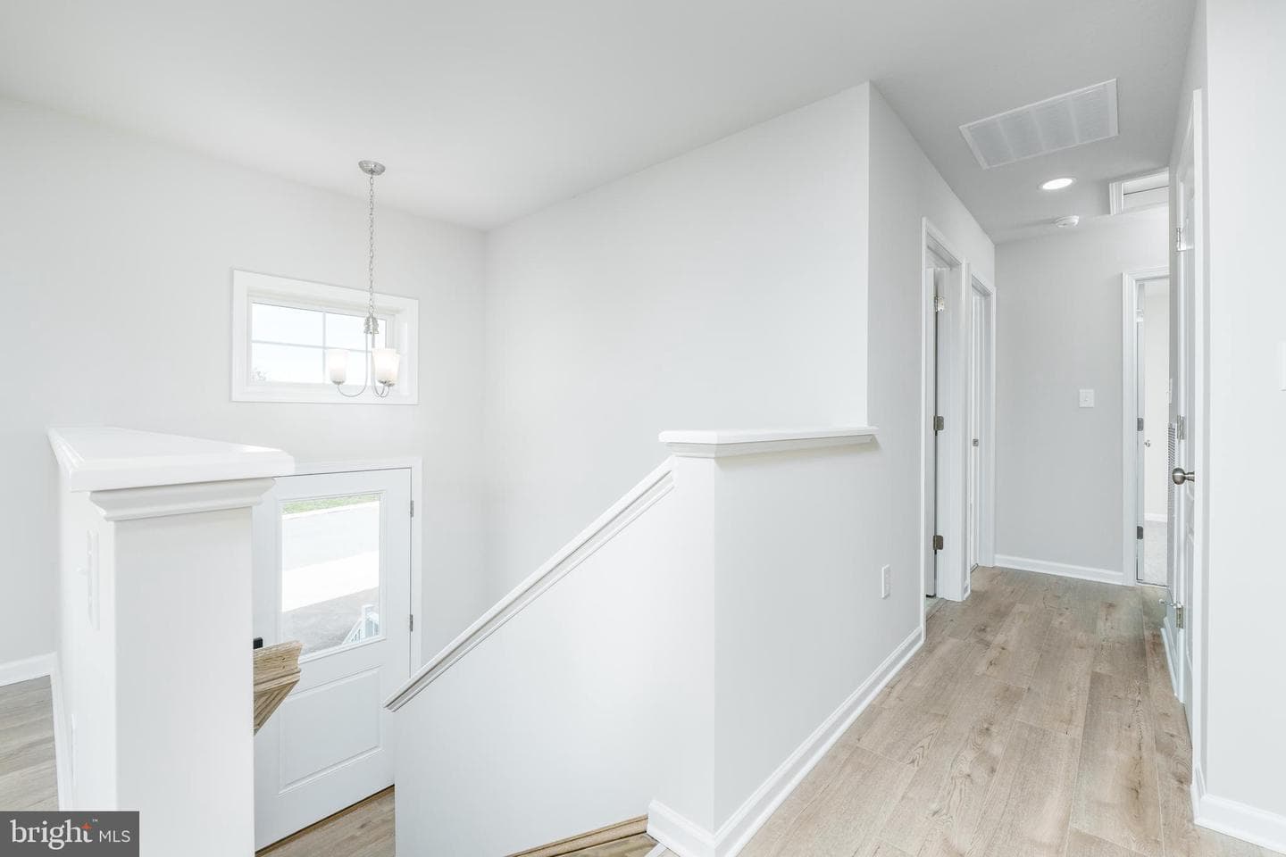 12 Cheltenham Lane photo 9