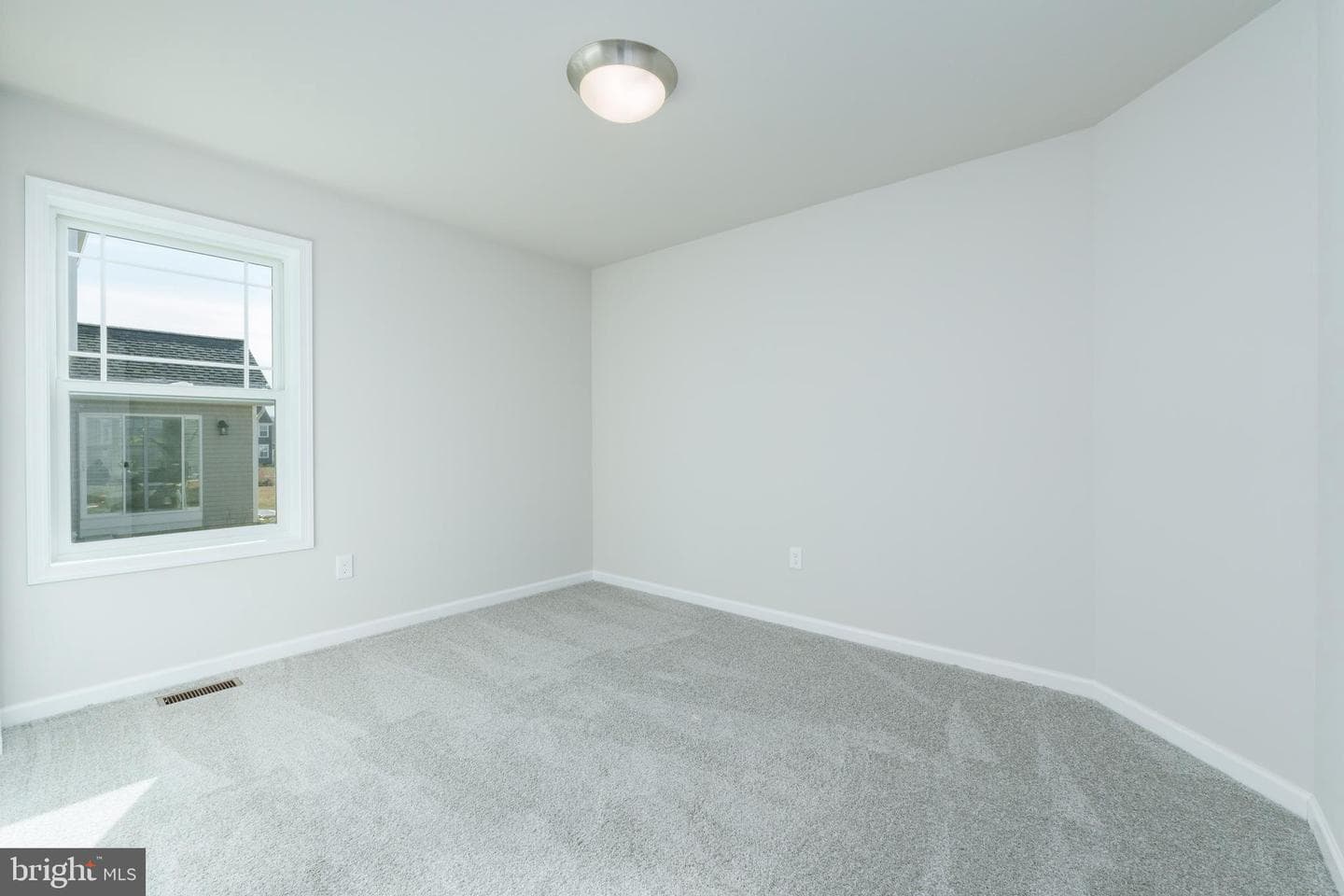 806 Greenwich Lane photo 29