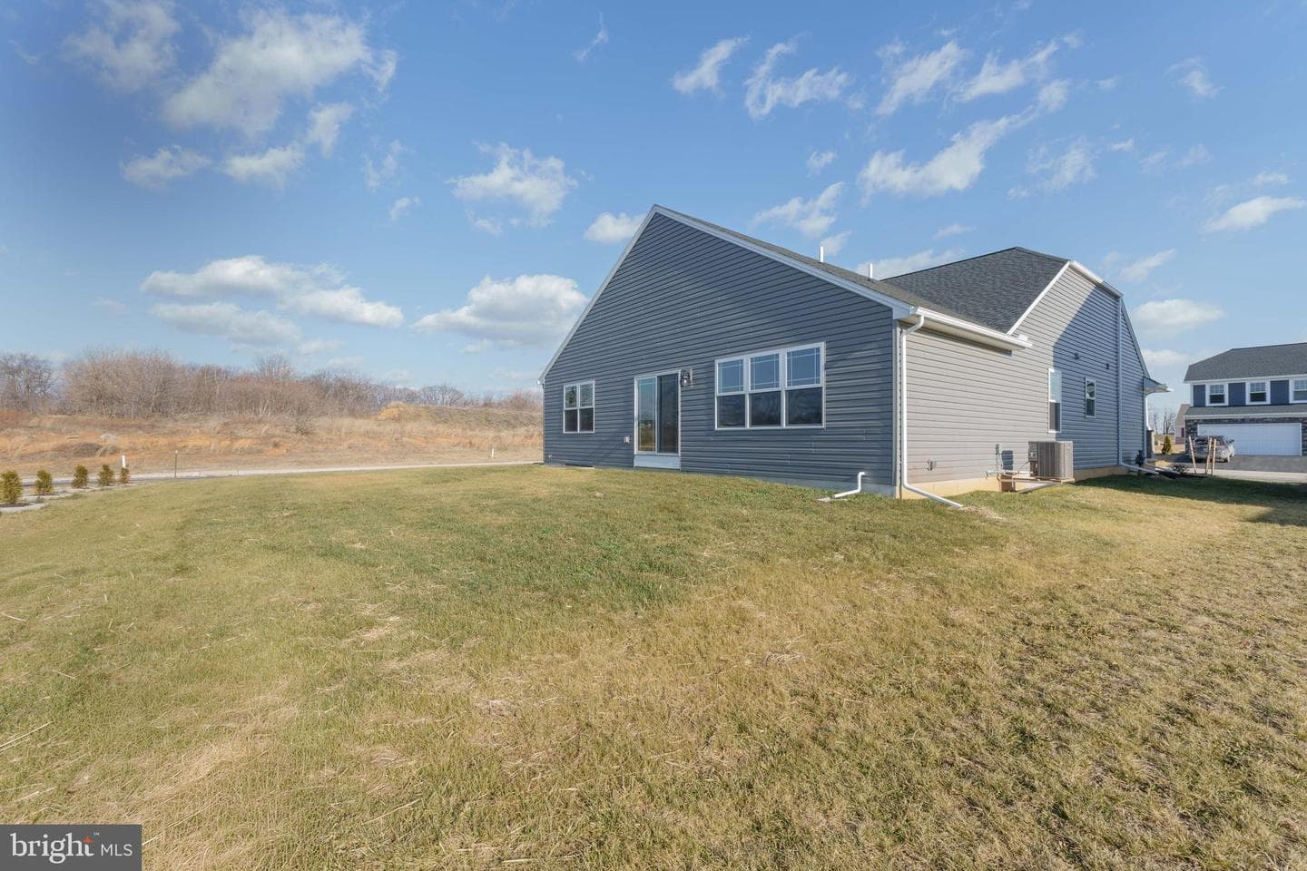 806 Greenwich Lane photo 4