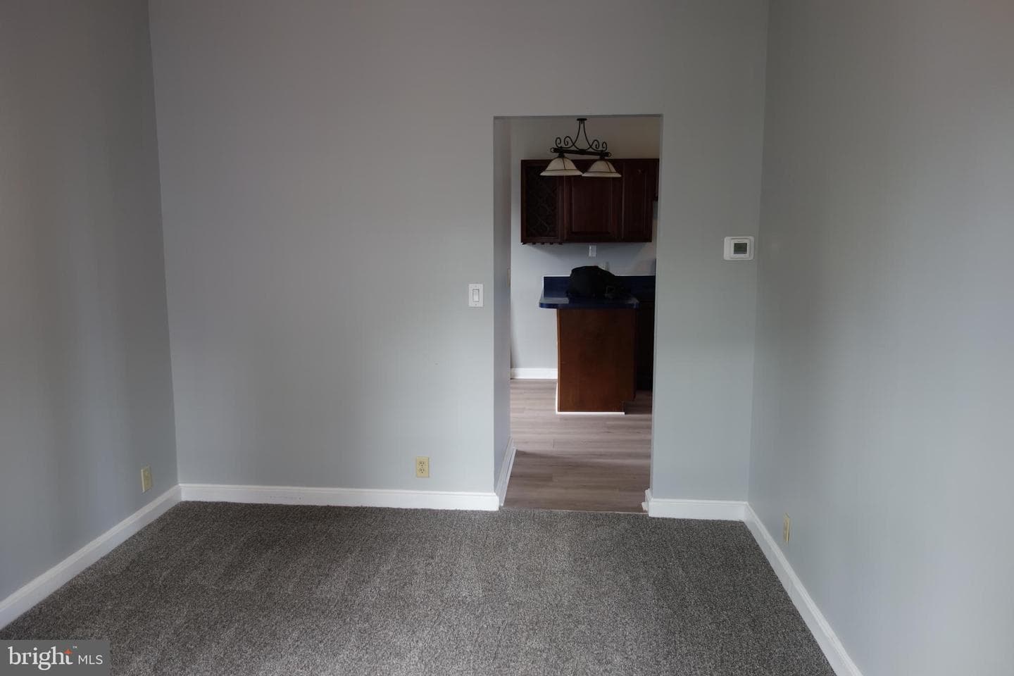 311 E Garfield Street photo 9
