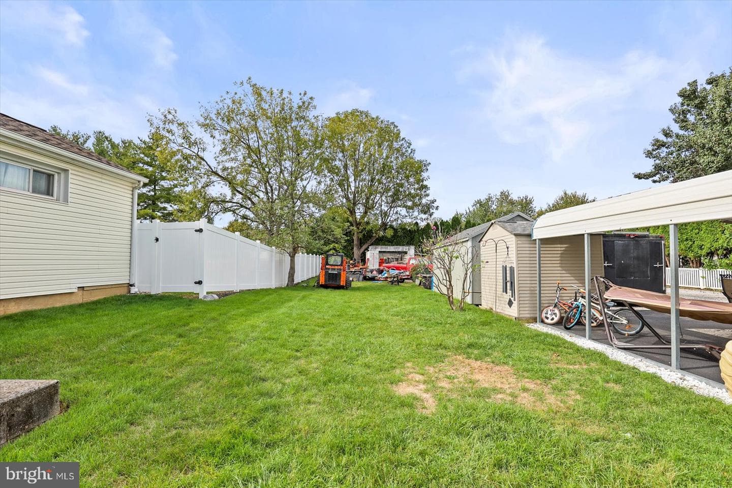 21 Skyport Road photo 33