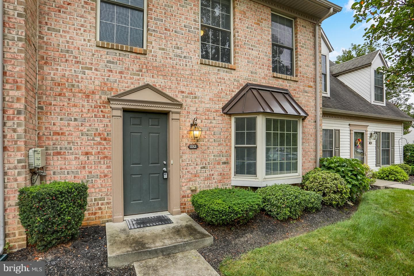 132 Melbourne Lane photo 3