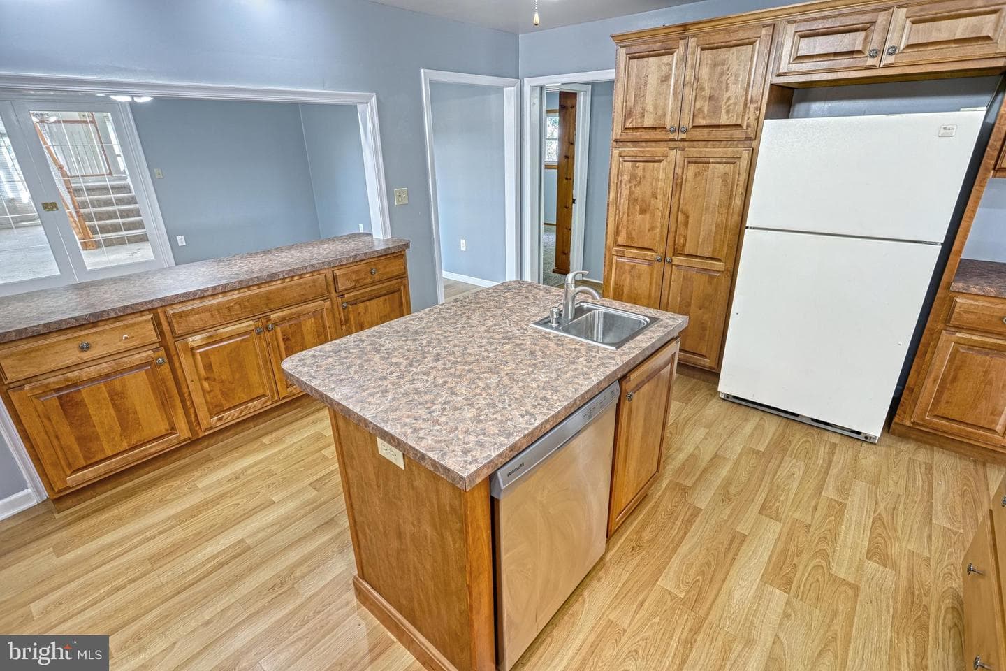 305 W Shady Ln photo 18