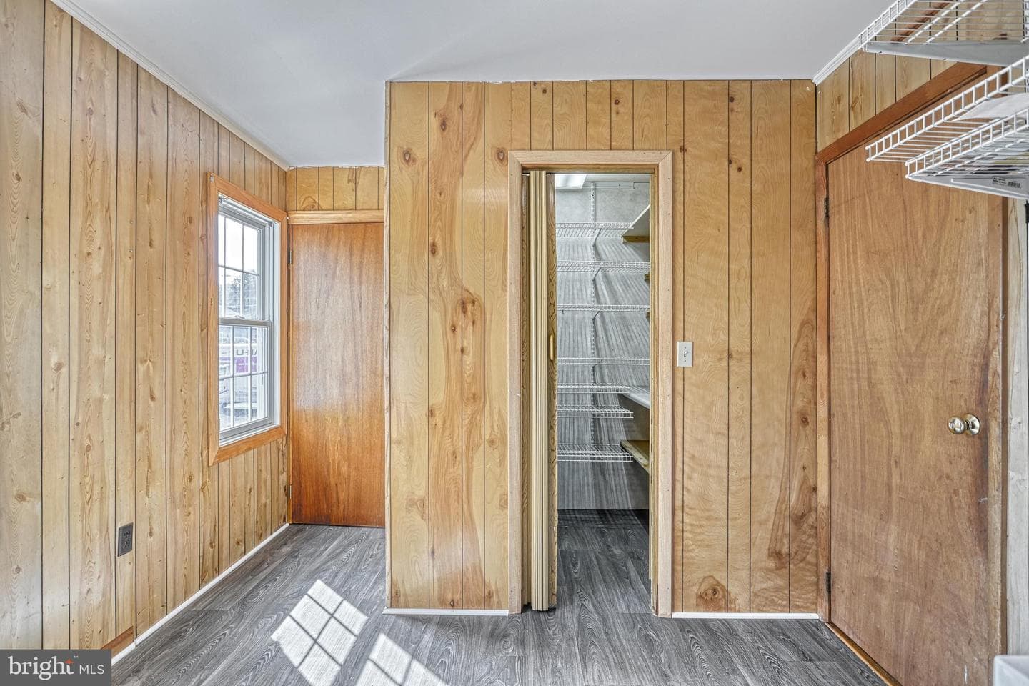305 W Shady Ln photo 22