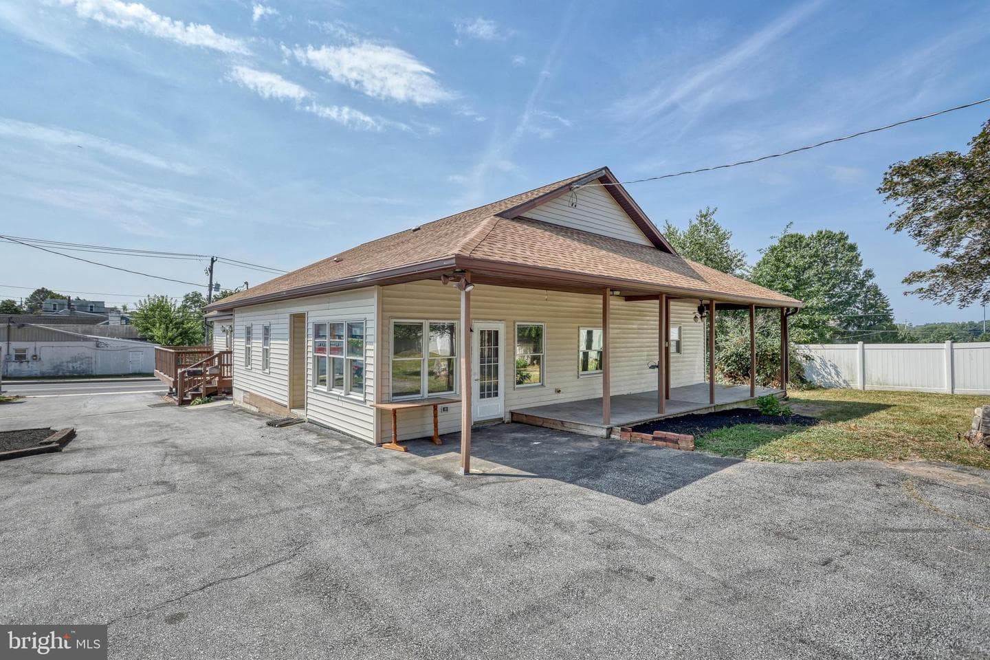 305 W Shady Ln photo 61