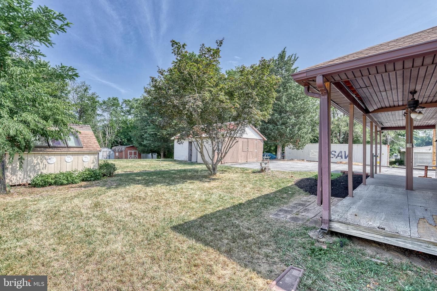 305 W Shady Ln photo 67