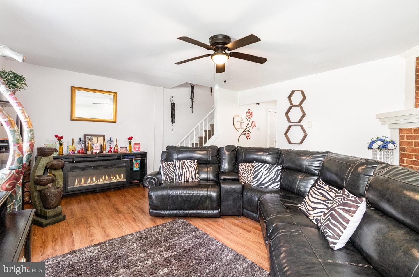 7103 Salem Park Circle photo 5