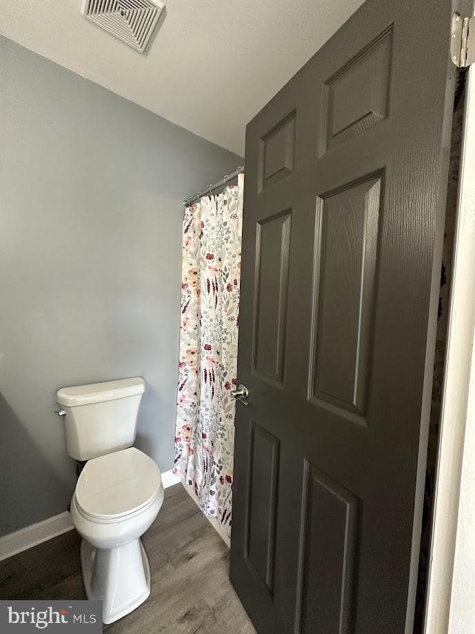 221 Lee Court photo 14