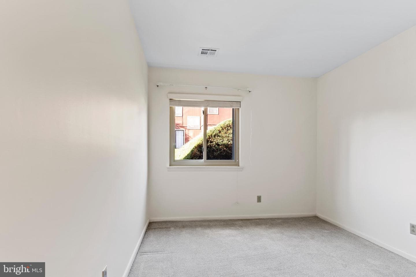 819 Brian Drive photo 15