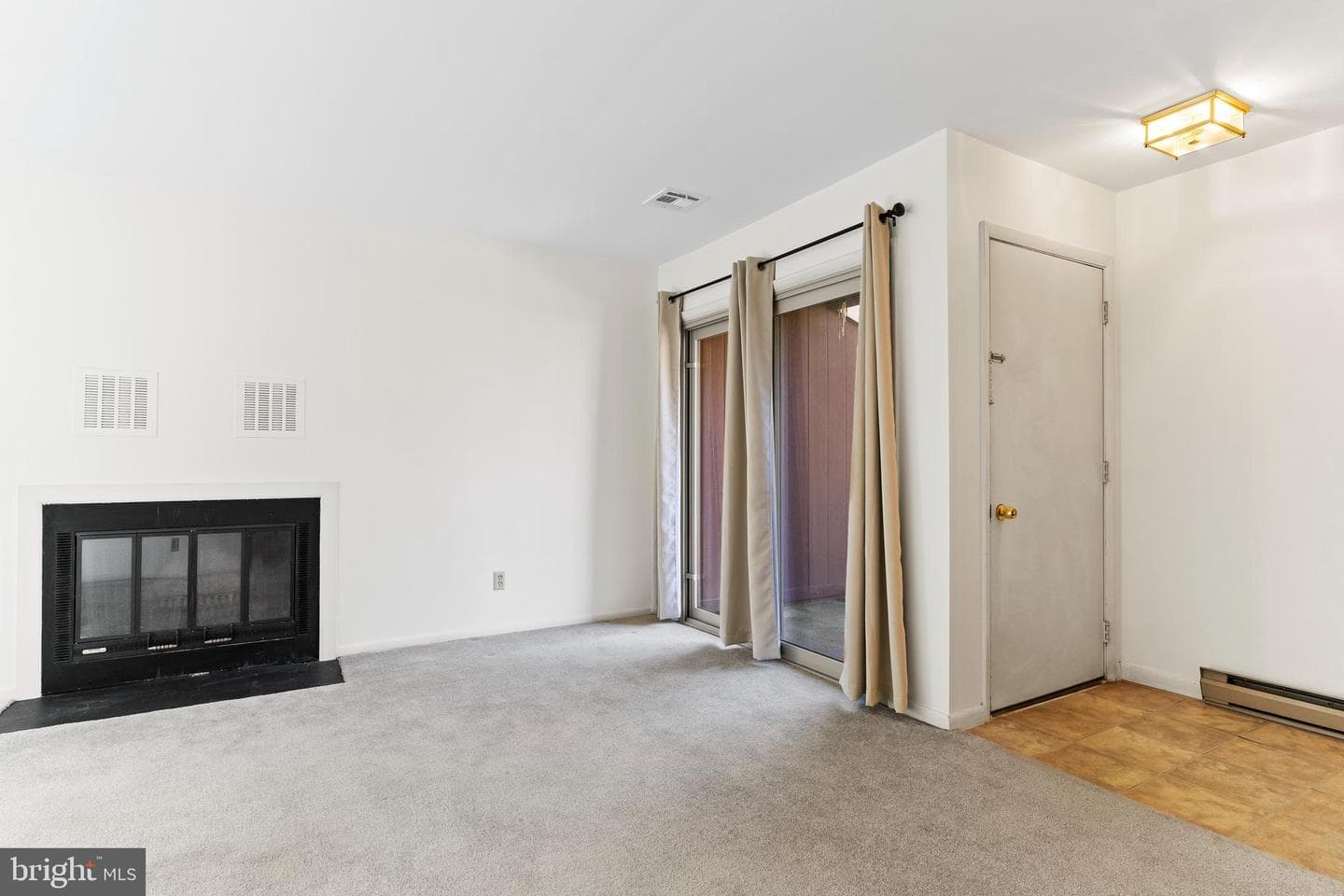 819 Brian Drive photo 4