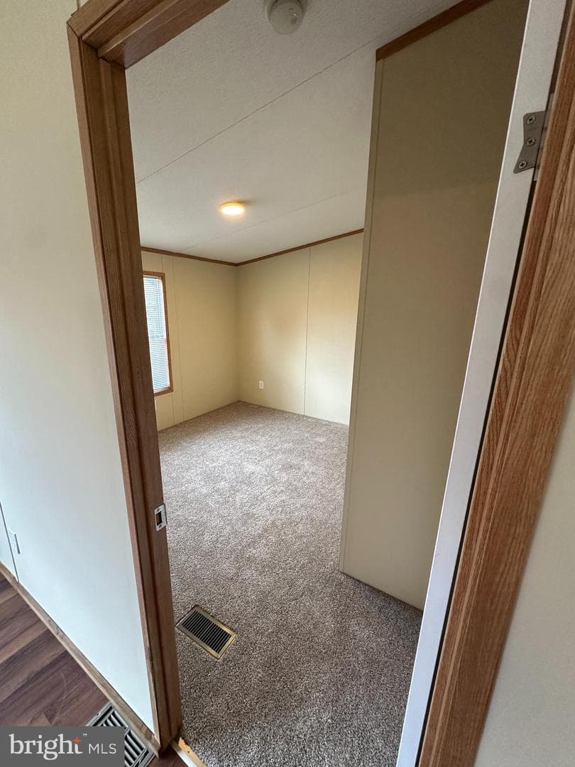 52 Lori Circle photo 13
