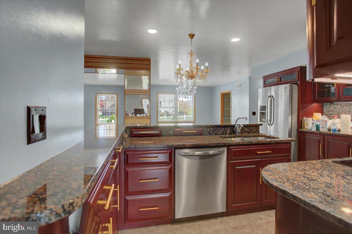 409 William Drive photo 13