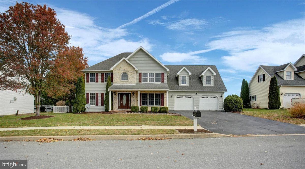409 William Drive photo 2