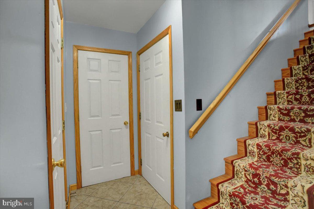 409 William Drive photo 25