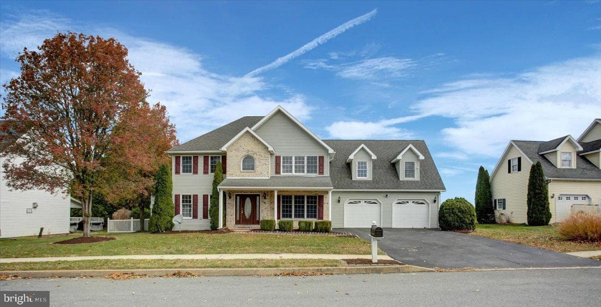 409 William Drive photo 3