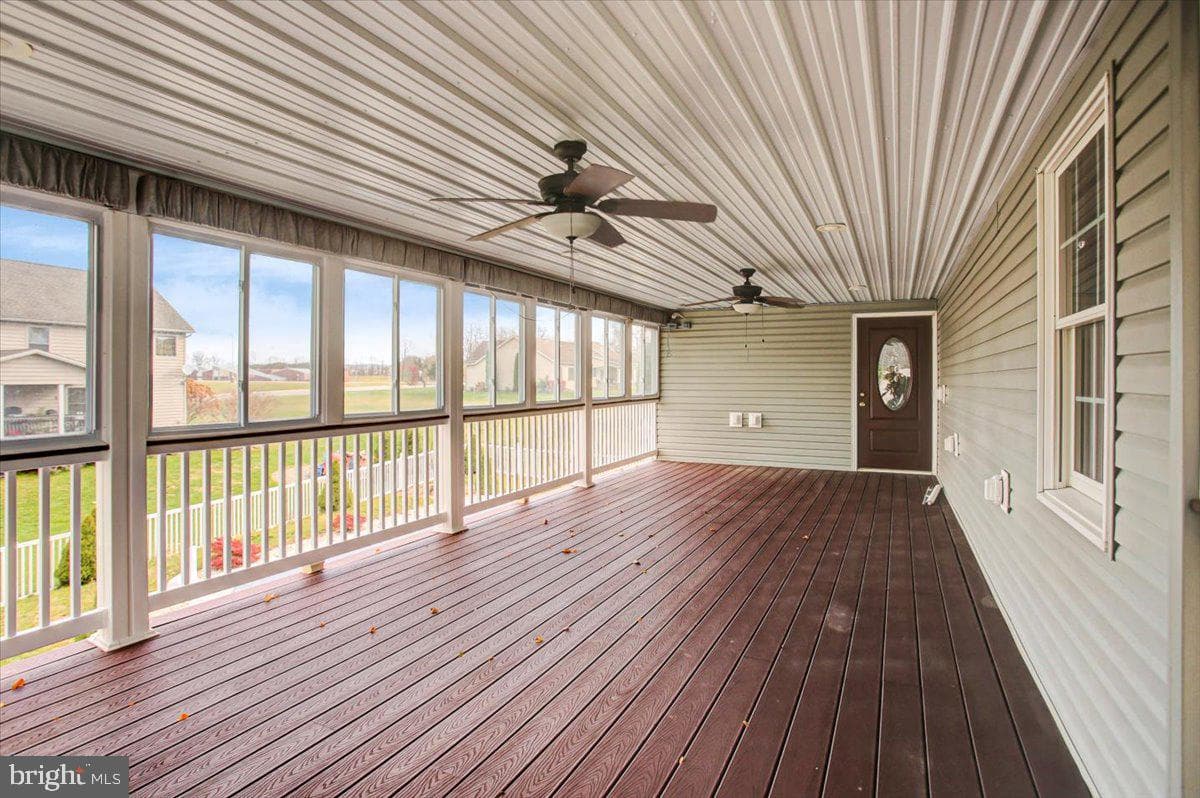 409 William Drive photo 46