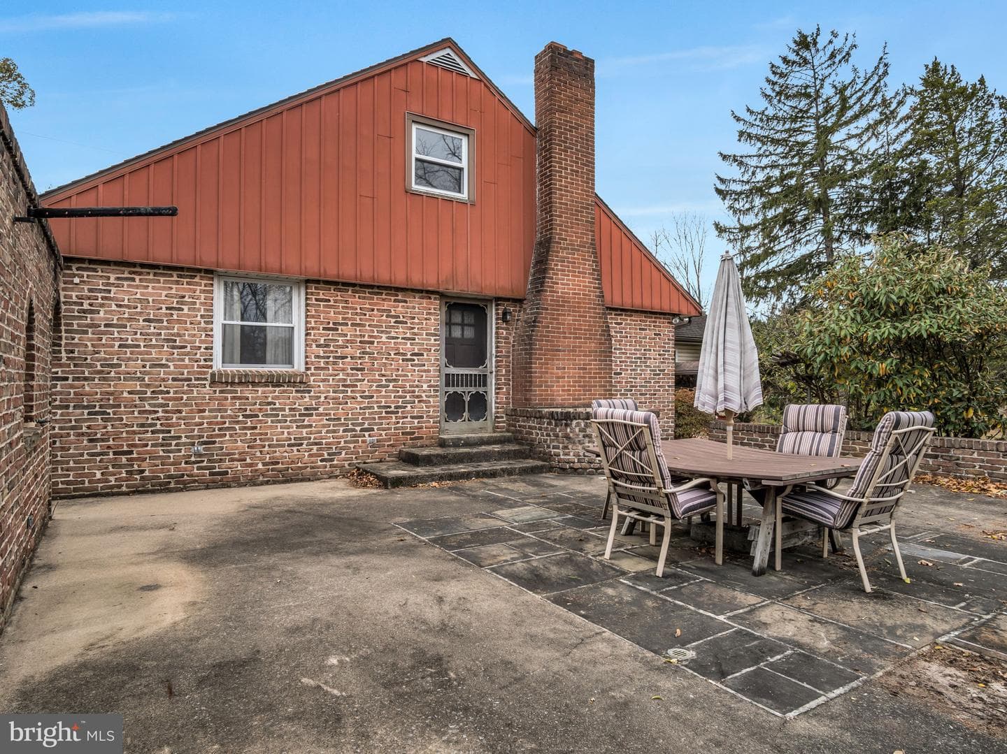 14 Garden Drive photo 41