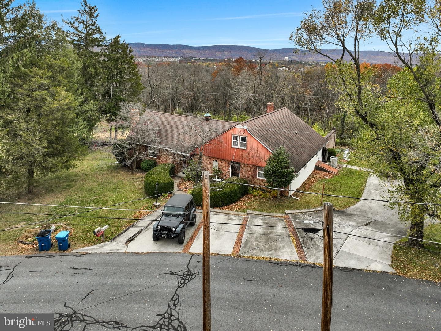 14 Garden Drive photo 45