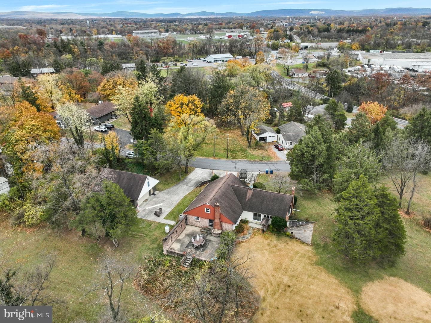 14 Garden Drive photo 51