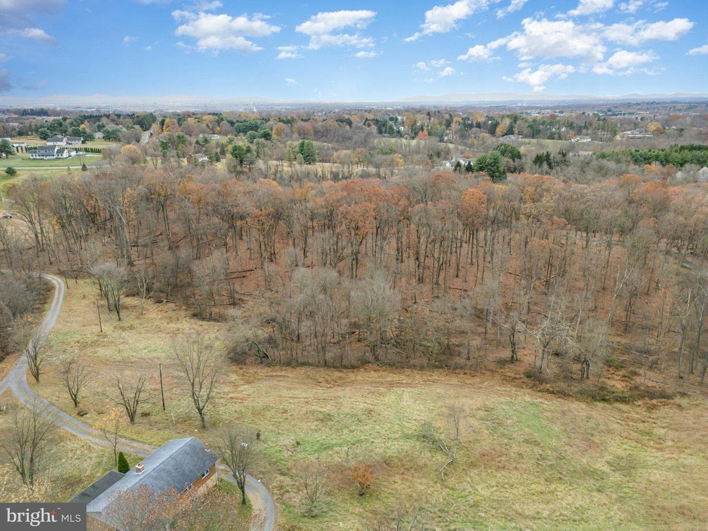 93 Beard Road photo 28