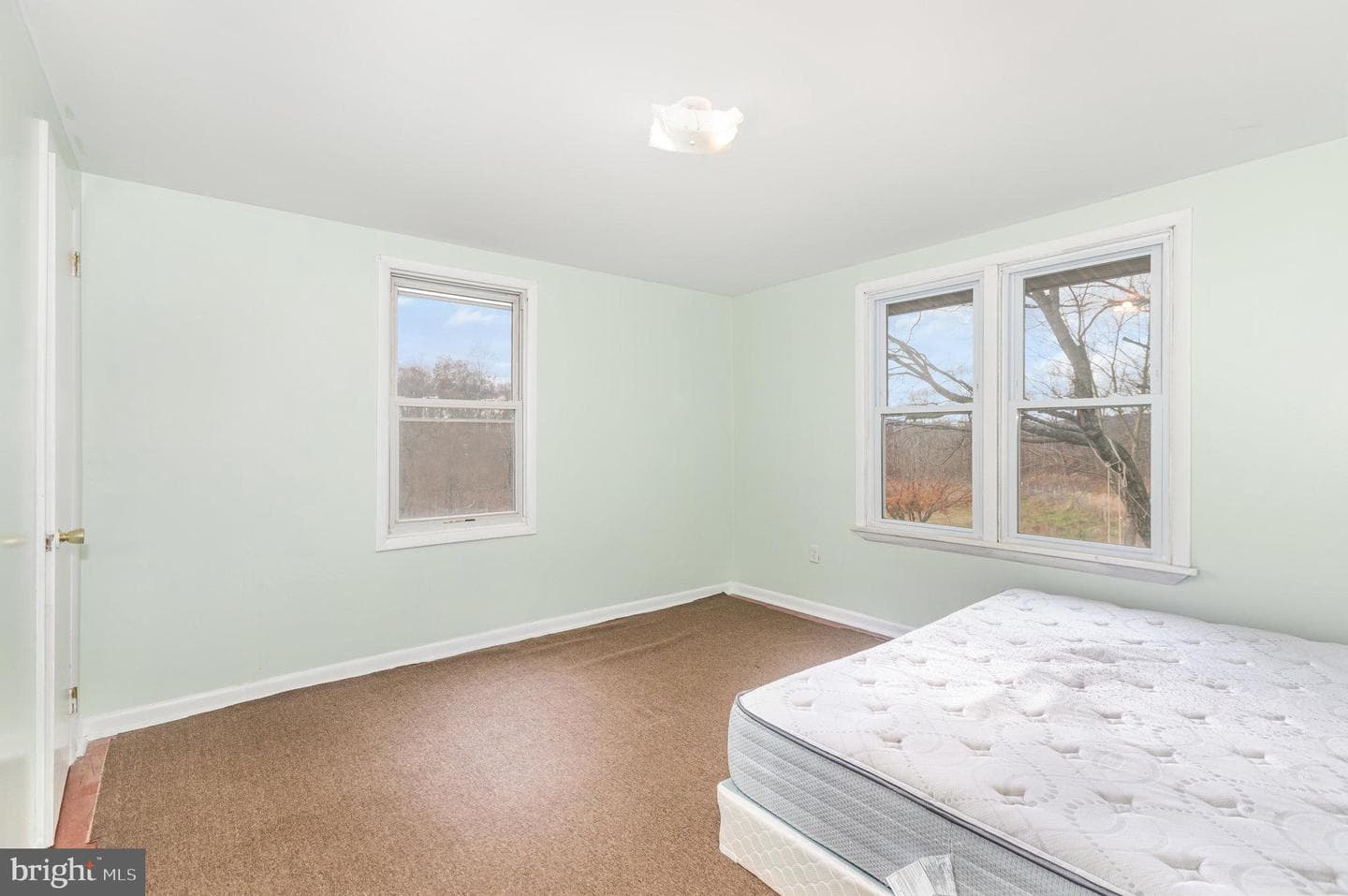 93 Beard Road photo 9