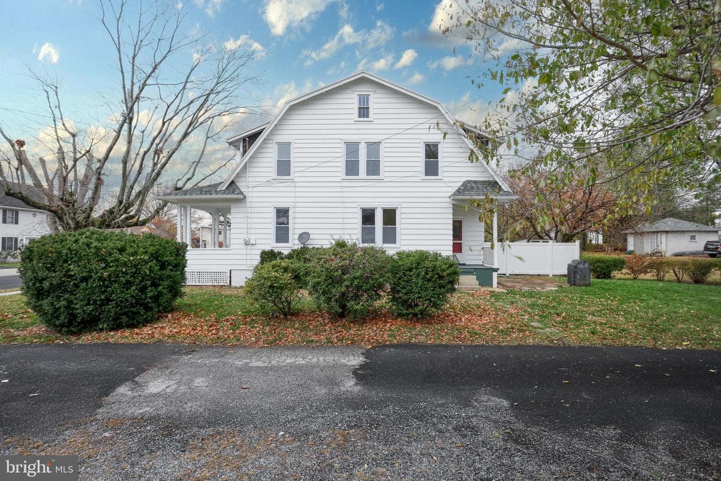 1817 Elm Street photo 33