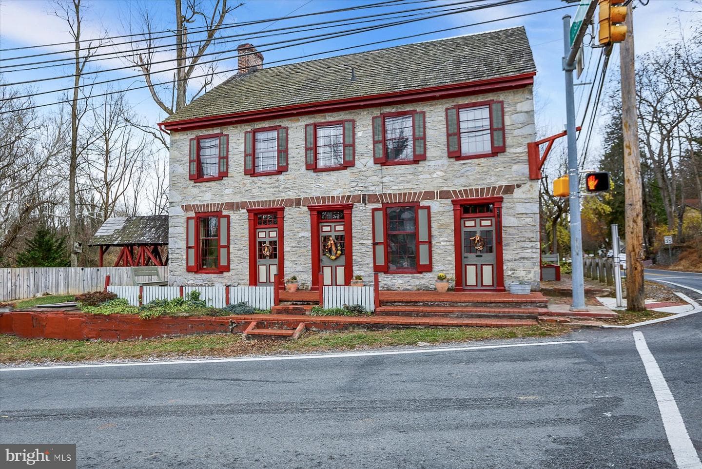 2600 S Market Street photo 2