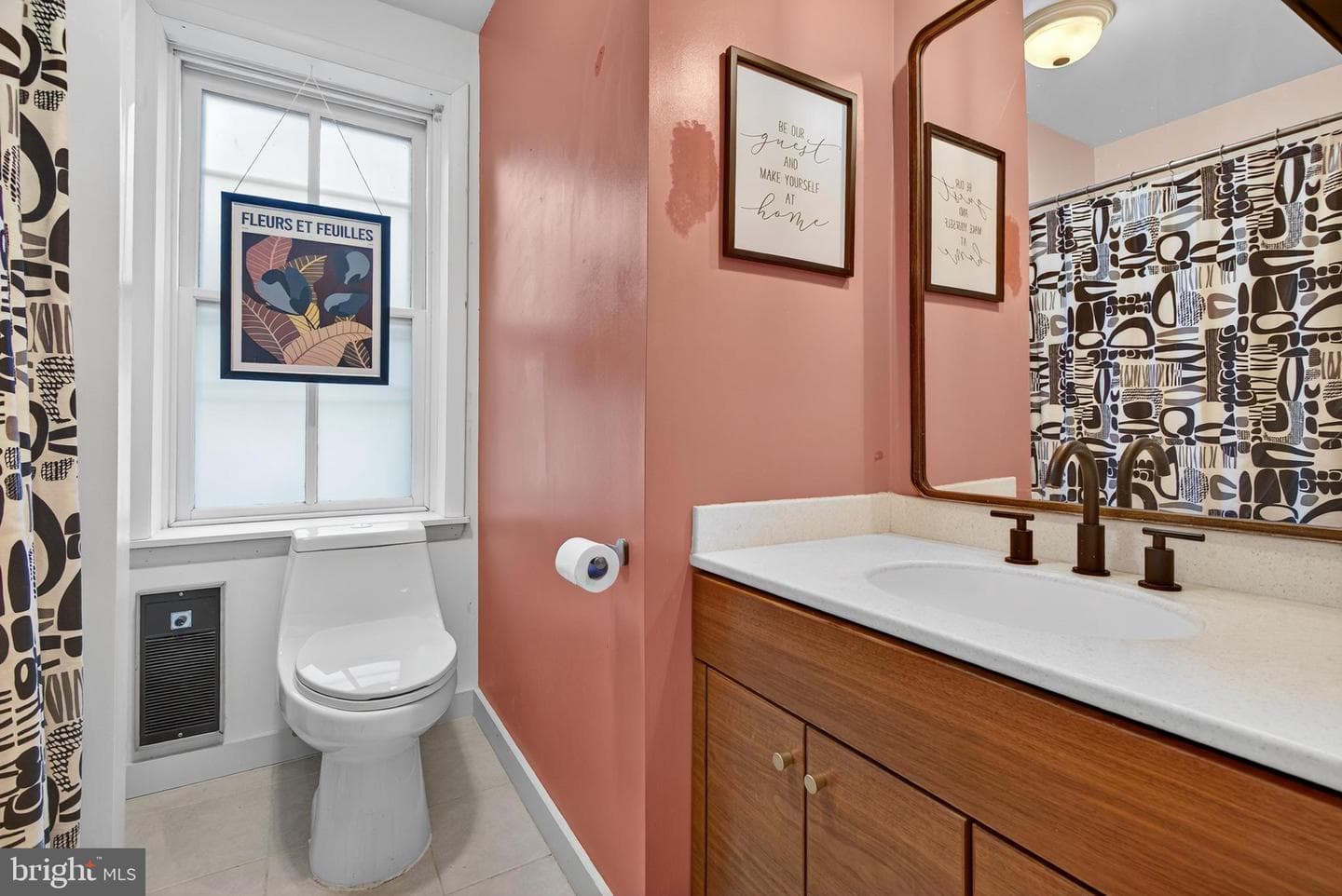 110 S Bedford Street photo 27