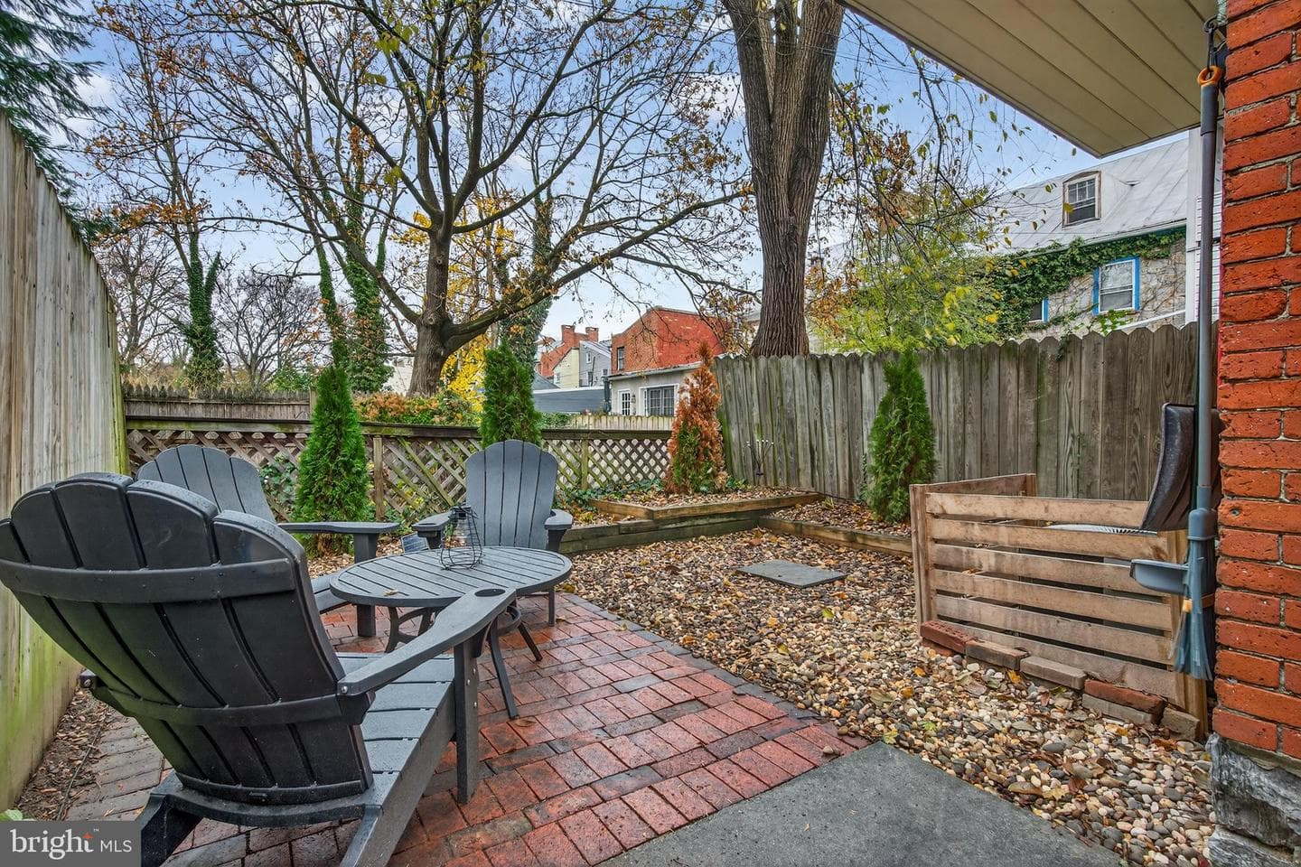110 S Bedford Street photo 31