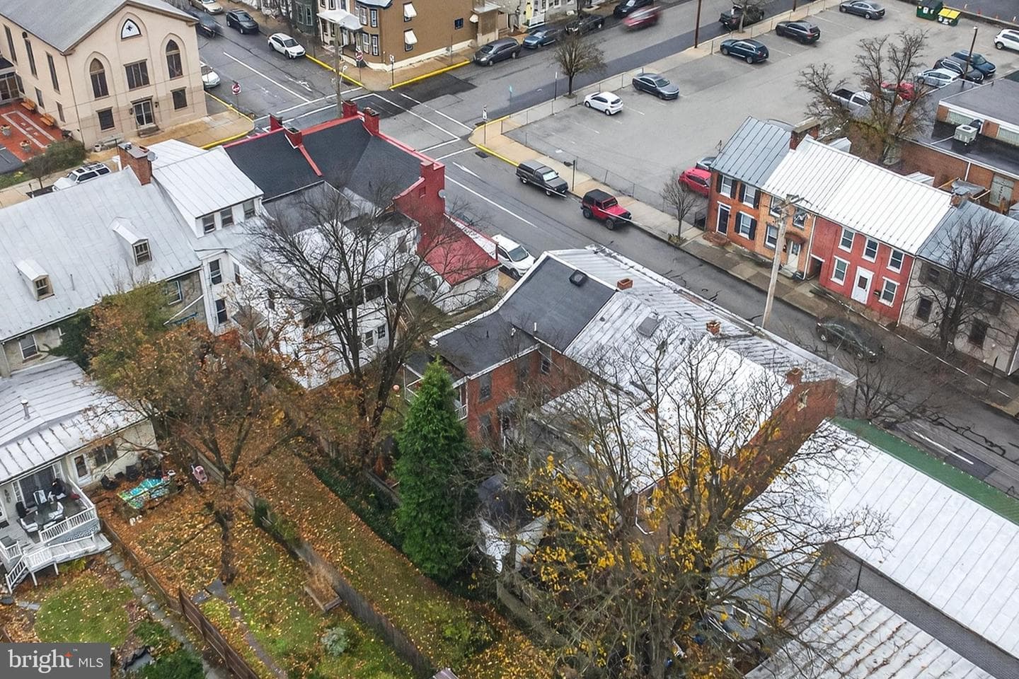 110 S Bedford Street photo 34