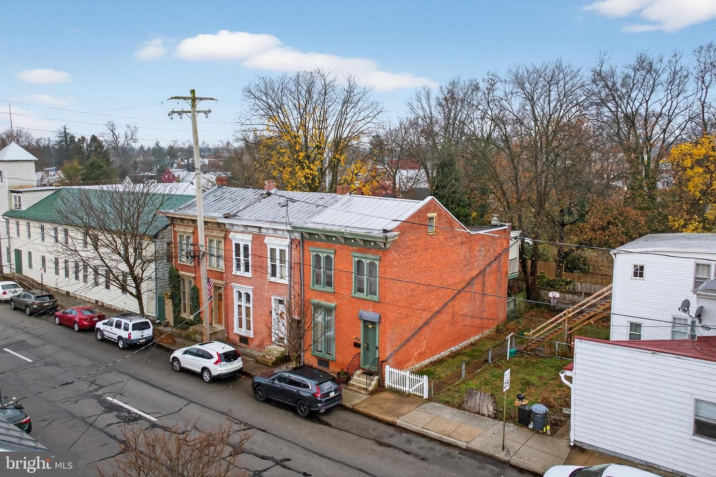 110 S Bedford Street photo 5