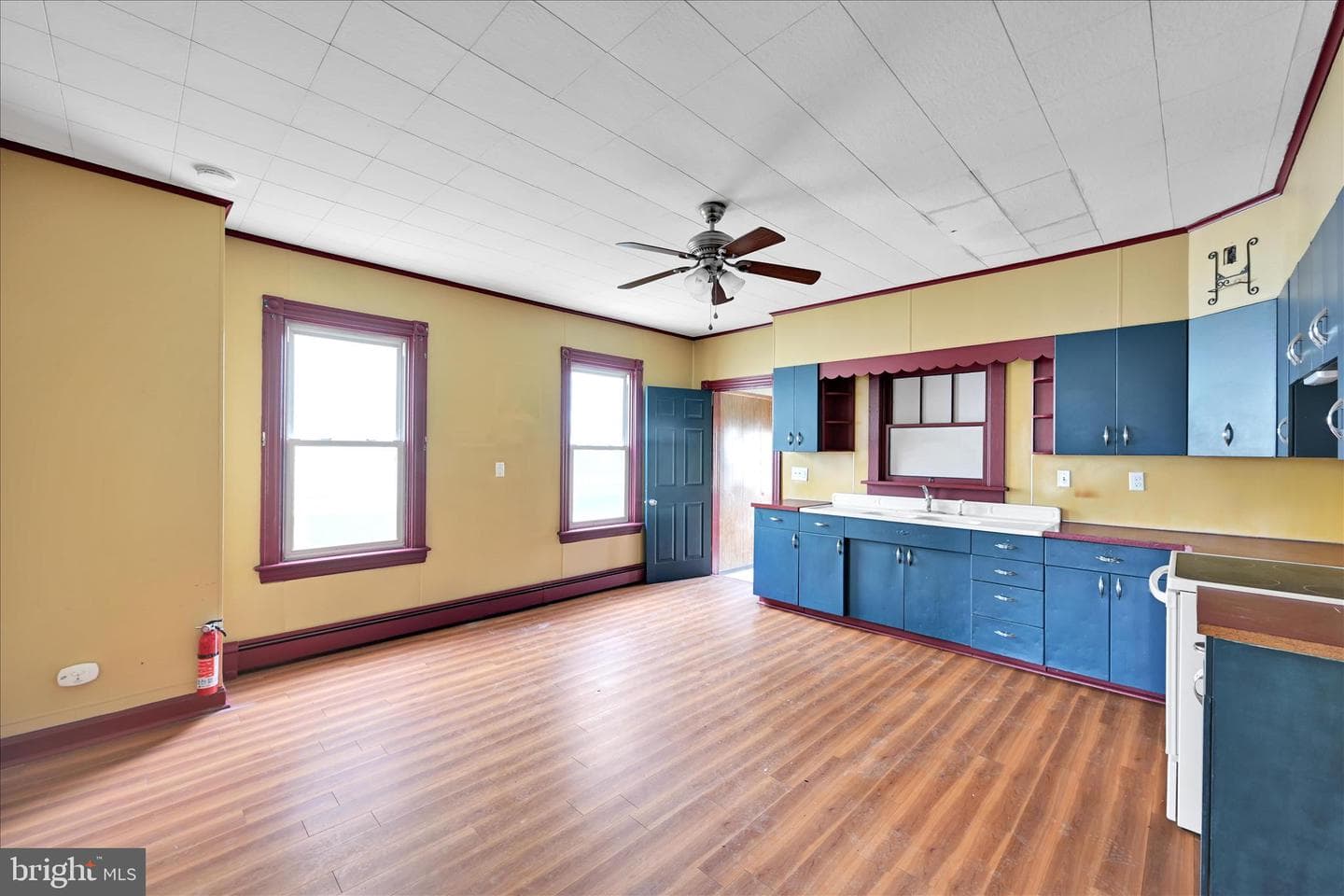 272 Susquehanna Avenue photo 13