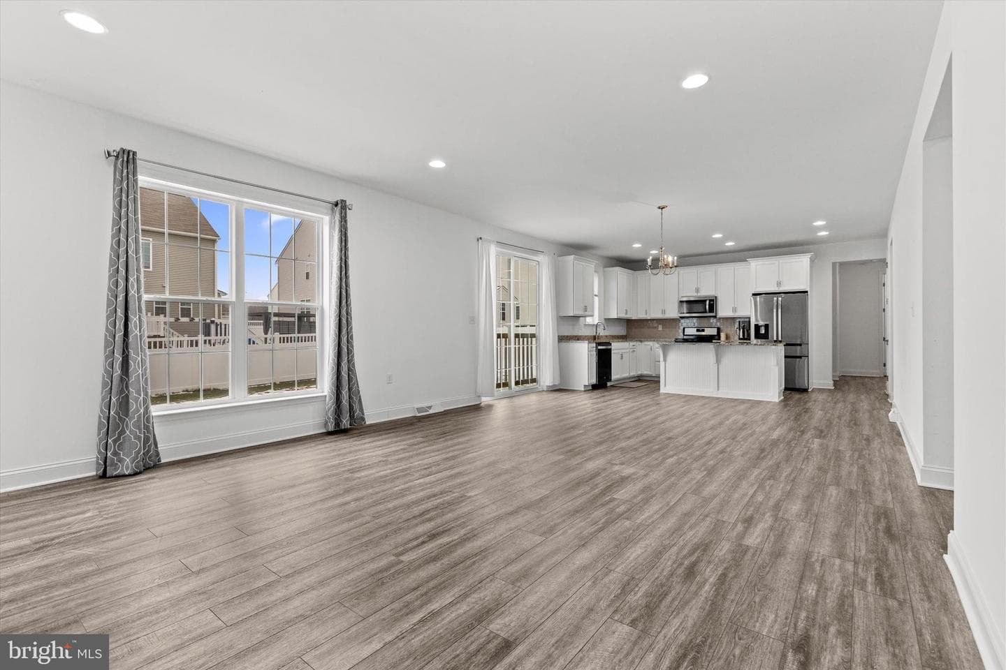 1304 Innox Rd photo 11