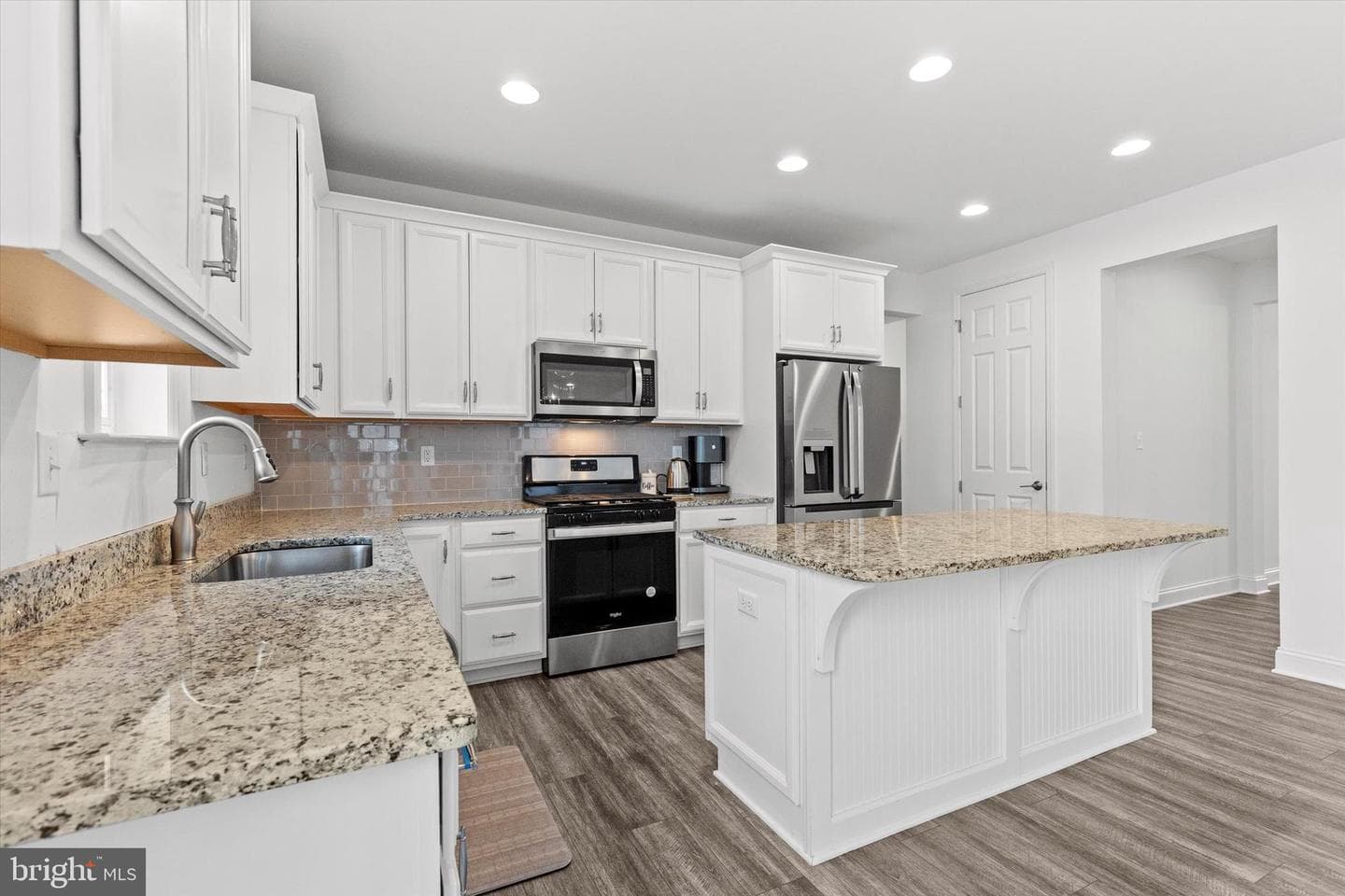 1304 Innox Rd photo 14