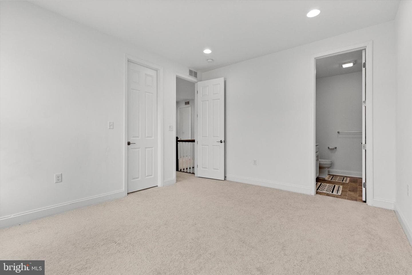 1304 Innox Rd photo 35