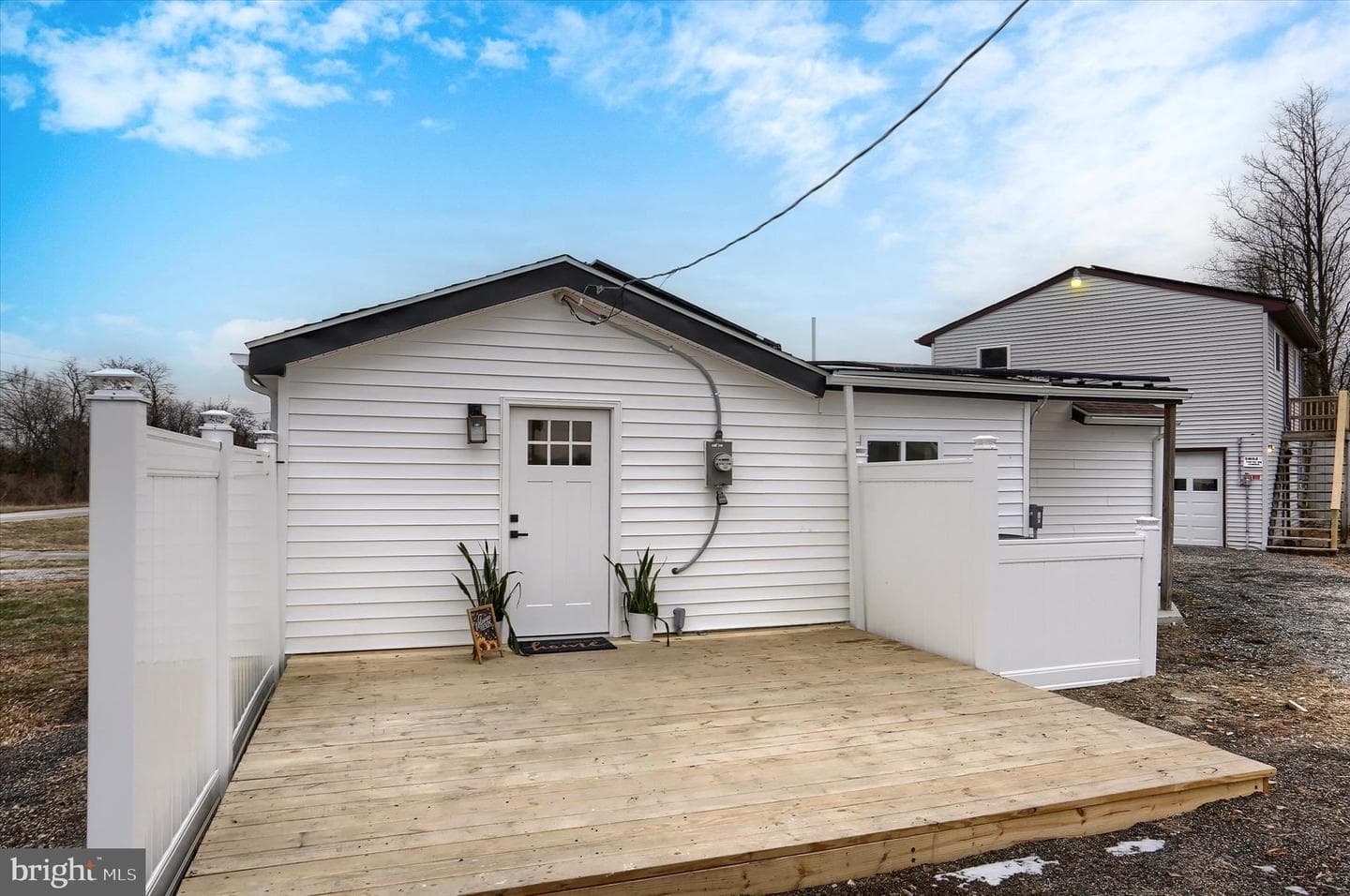 393 Sherwood Drive photo 31