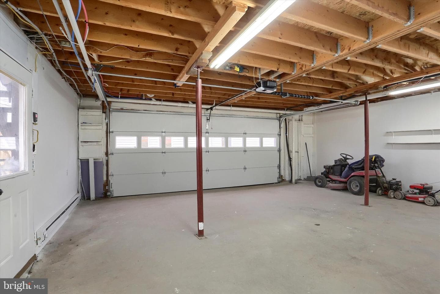 393 Sherwood Drive photo 36