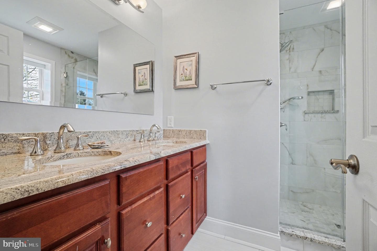 142 Ashford Way photo 15