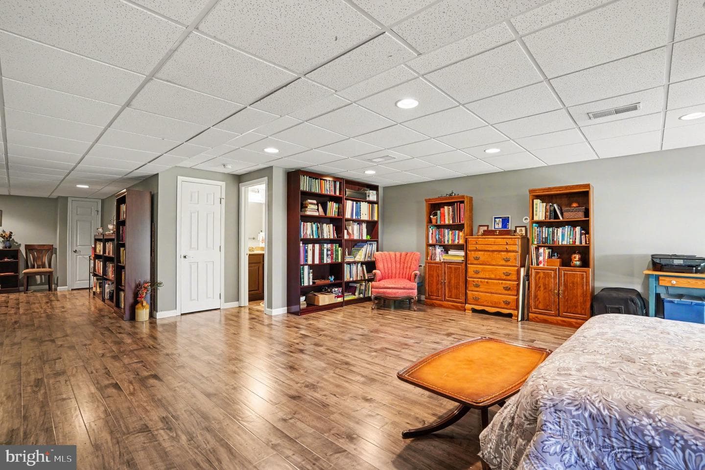 142 Ashford Way photo 26