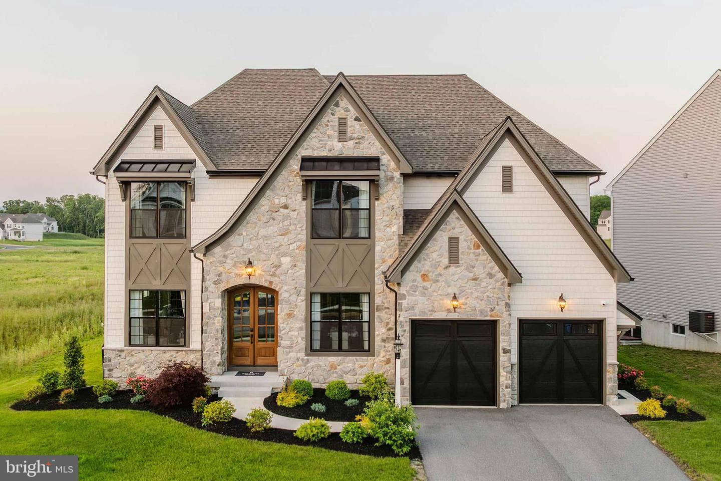 101 Willard Way #devonshire photo 3