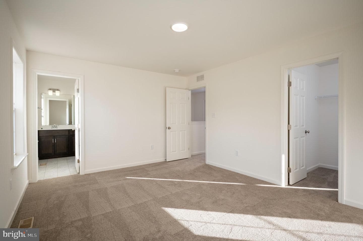 322 Reserve Lane photo 12