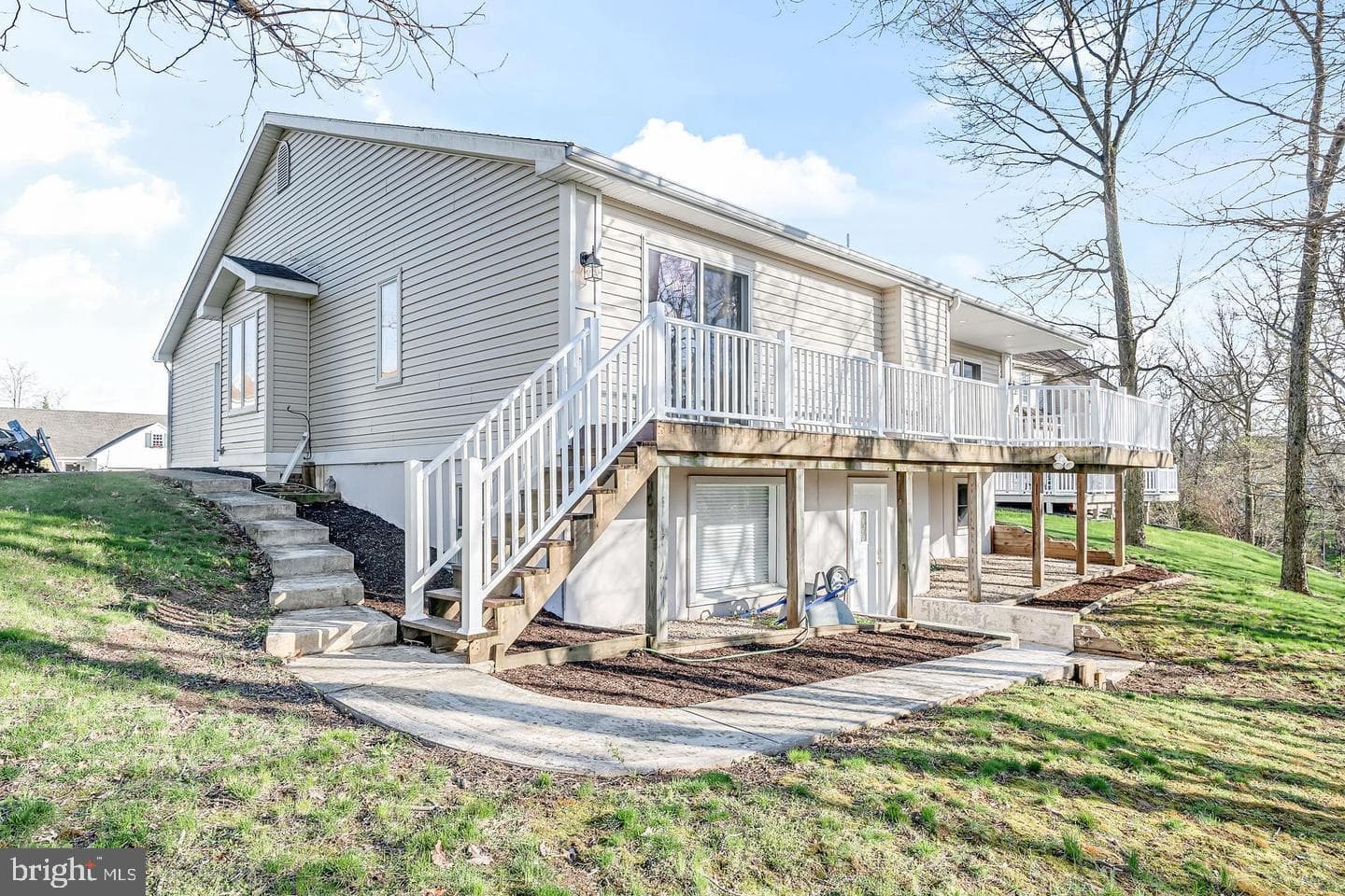 583 Ariel Court photo 38