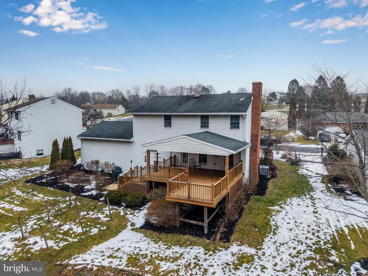 76 Sherwood Circle photo 45
