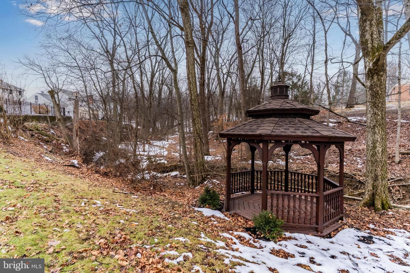 76 Sherwood Circle photo 48