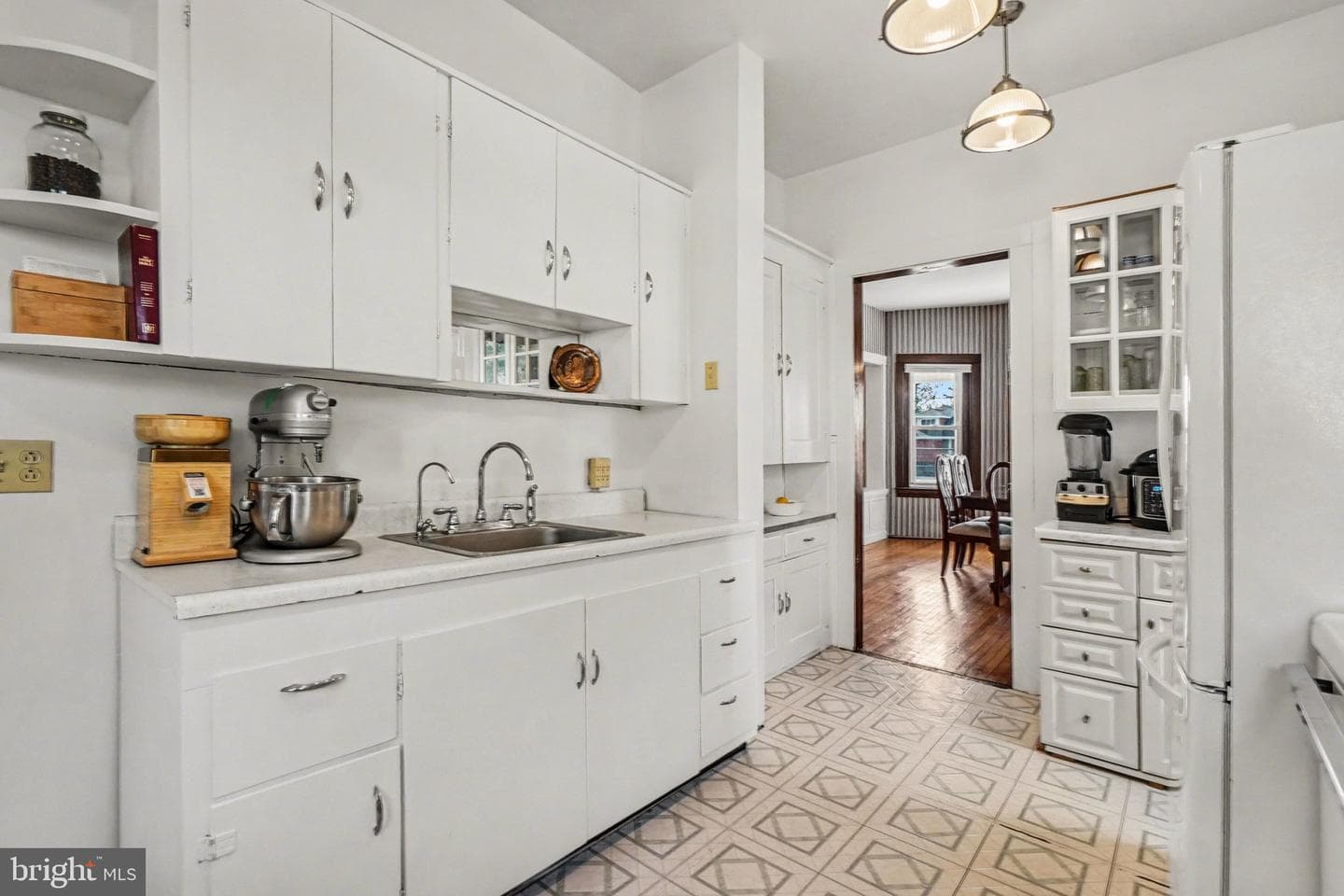 321 Walnut Street photo 11