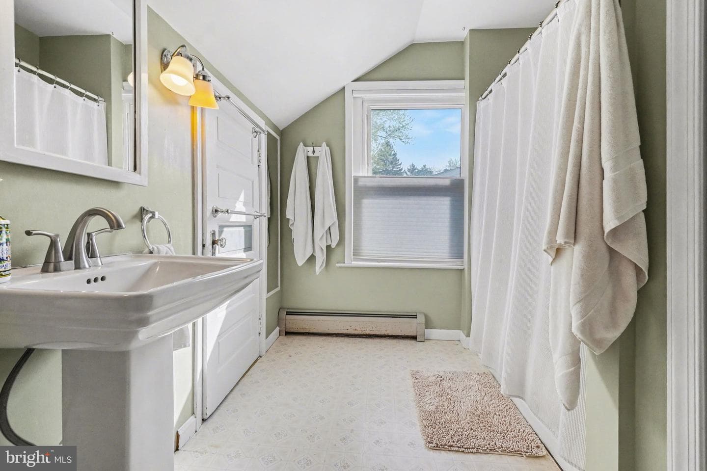 321 Walnut Street photo 18