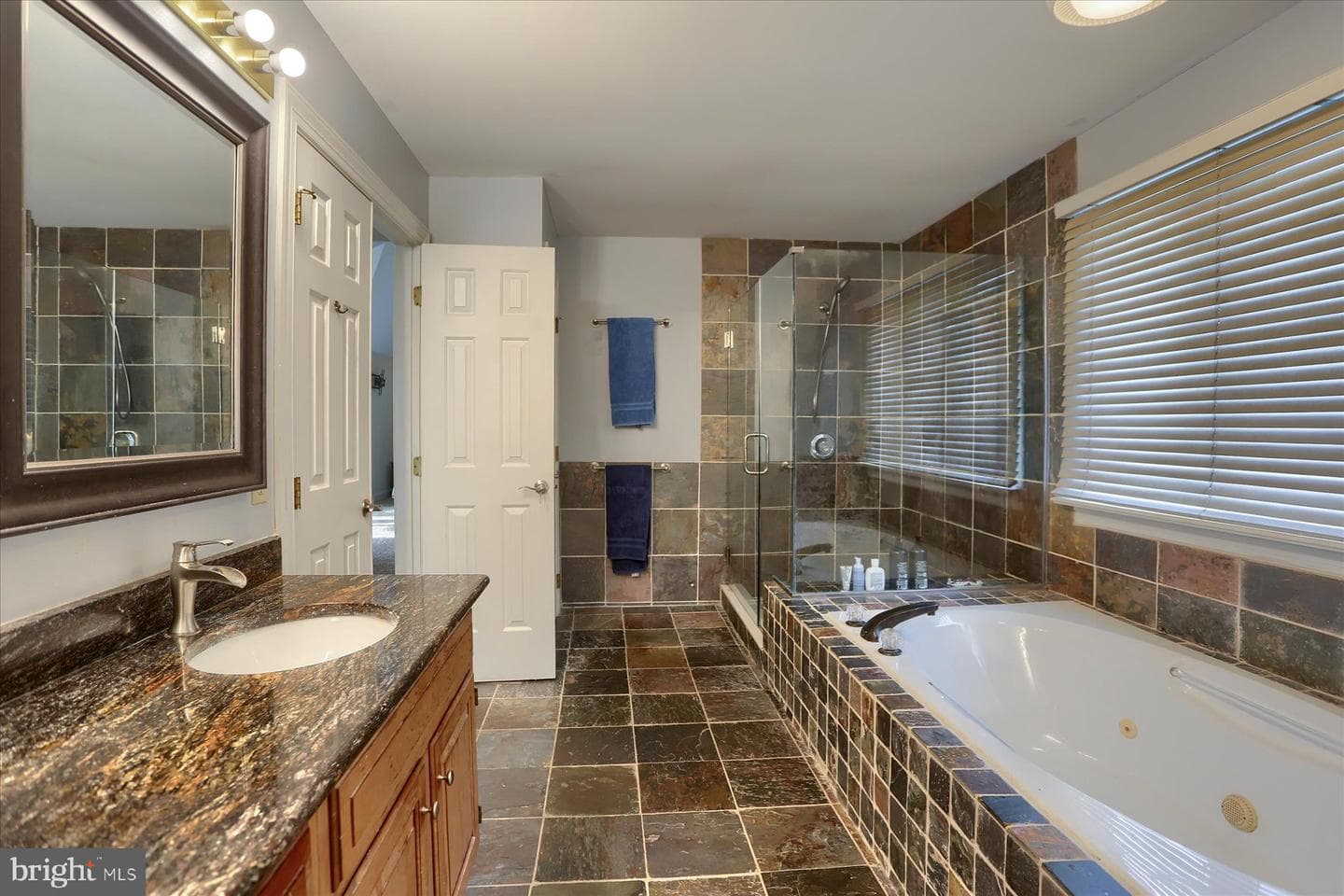 1014 S Waterford Way photo 43