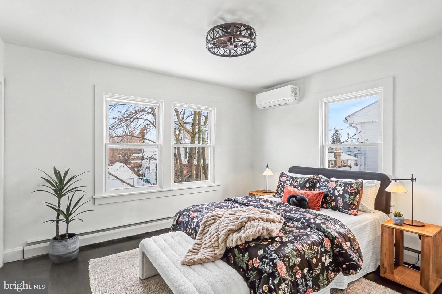 508 S Pitt Street photo 9